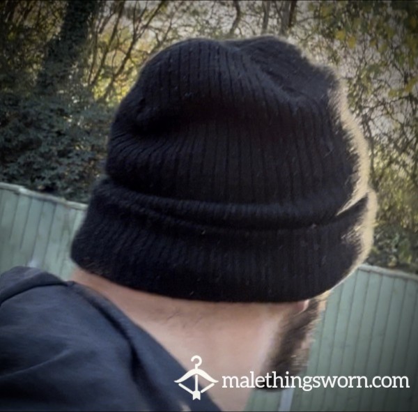 WINTER ❄️ IS C*mIN’…MENS STINKIN’ BLACK BEENIE 💪🏽👮🏻‍♂️👍🏽