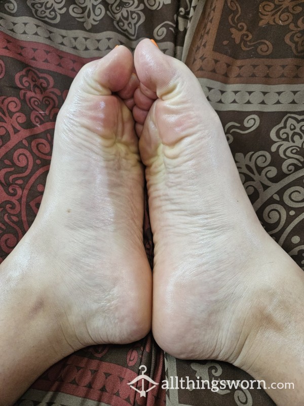 1 Foot Job Pic