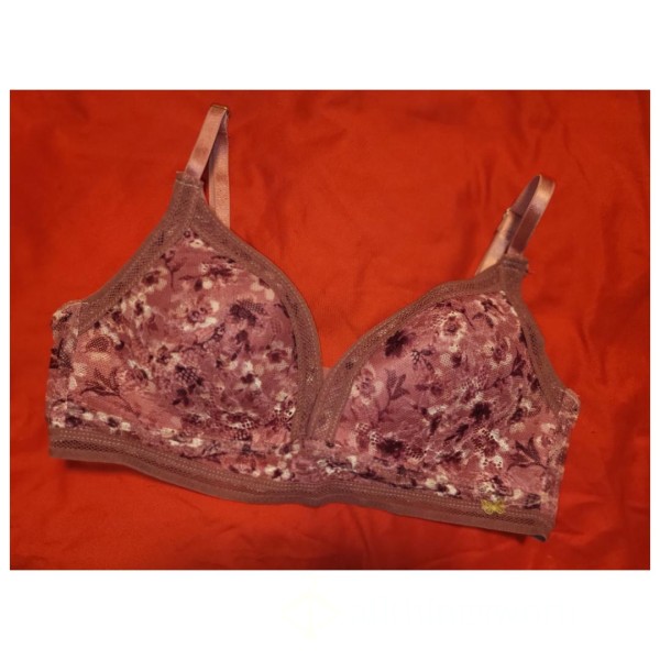 *1 WEEK WORN* Pink Flor*l Bra ♡ $33