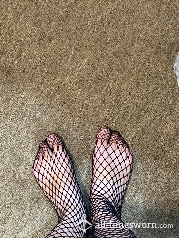 10 CUSTOM FEET PICS👣