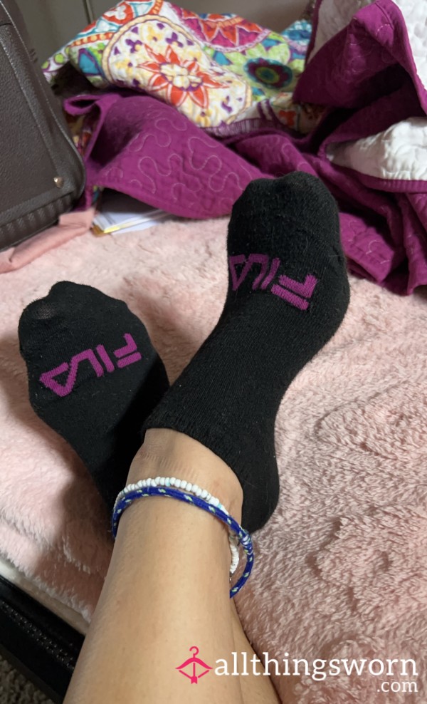 2 Days Wear Fila Socks 🧦  Plus Pics 😚