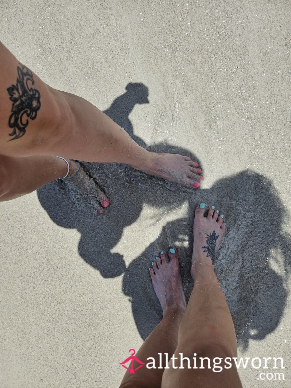 2 Girls Feet Pictures On A Beach Vacation Wet P**l Foot Fetish Pink & Blue Toes Asian Japanese Girl & White Tattooed Girl Bestfriends ❤️💋 10 Pictures Included !