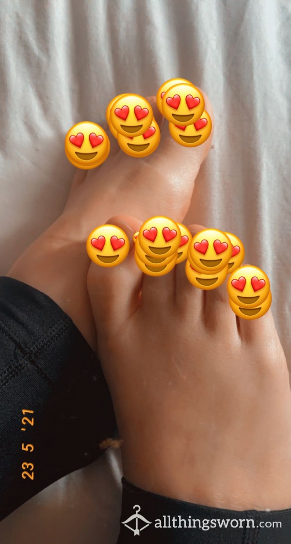 2 S**y Feet Pictures