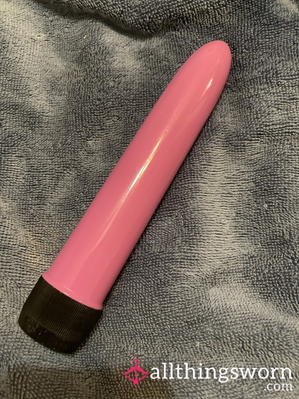 21 Y/o Vibrator, My Very First One!