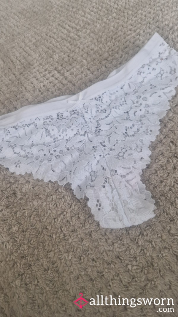 3 Day Wear White Lace Knickers