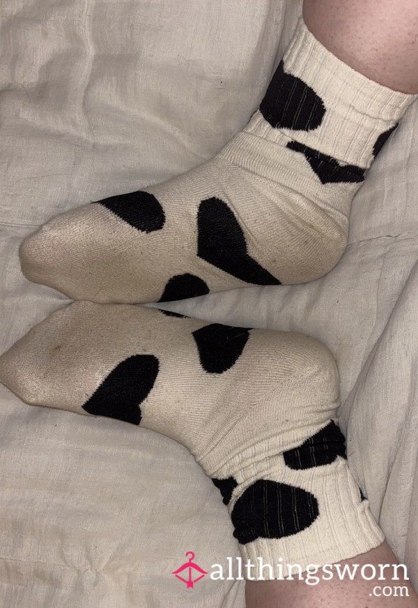 3 Day Worn Cream And Black Hearts Socks