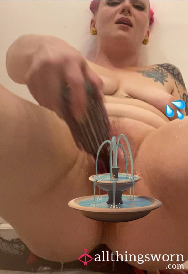 3+ Min F**king & Squirting On Hairbrush