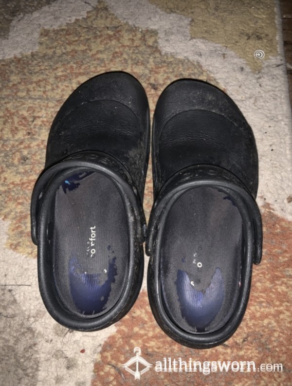 $45 SALE! 4 Year Waitress Crocs!