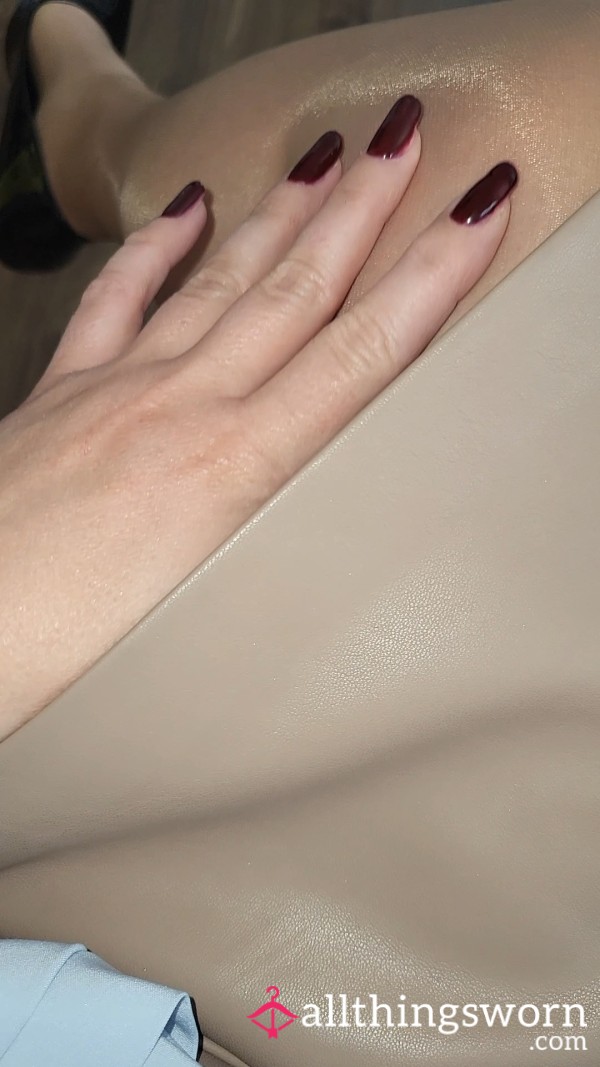 3min30s Shiny Nylons And Long Burgundy Nails