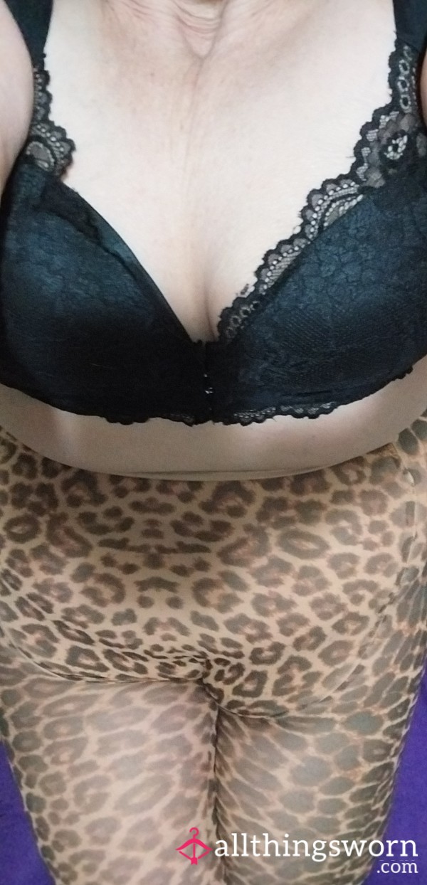 40 DD Black Lace Bra