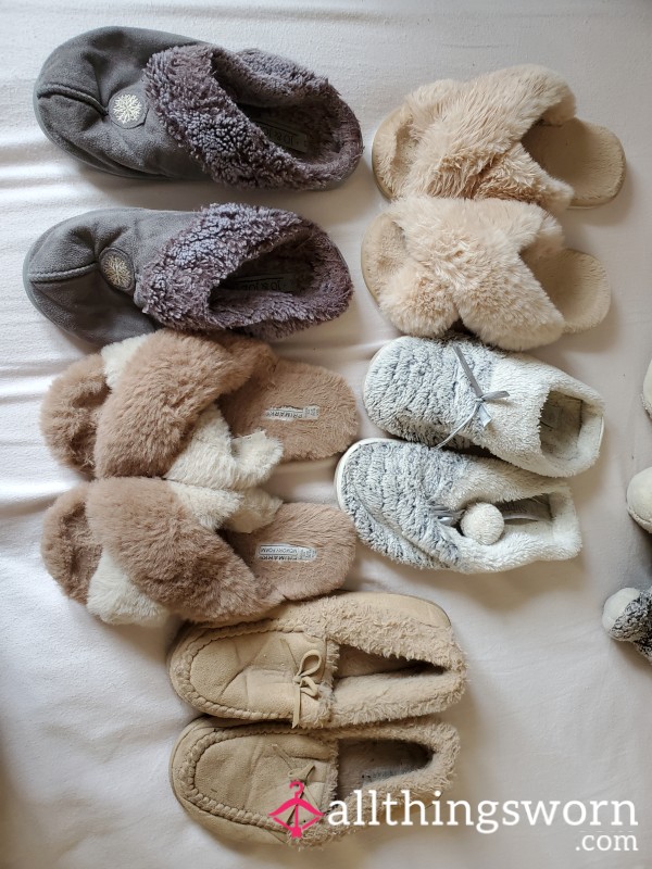 5 Pairs Of Pungent Slippers Available!