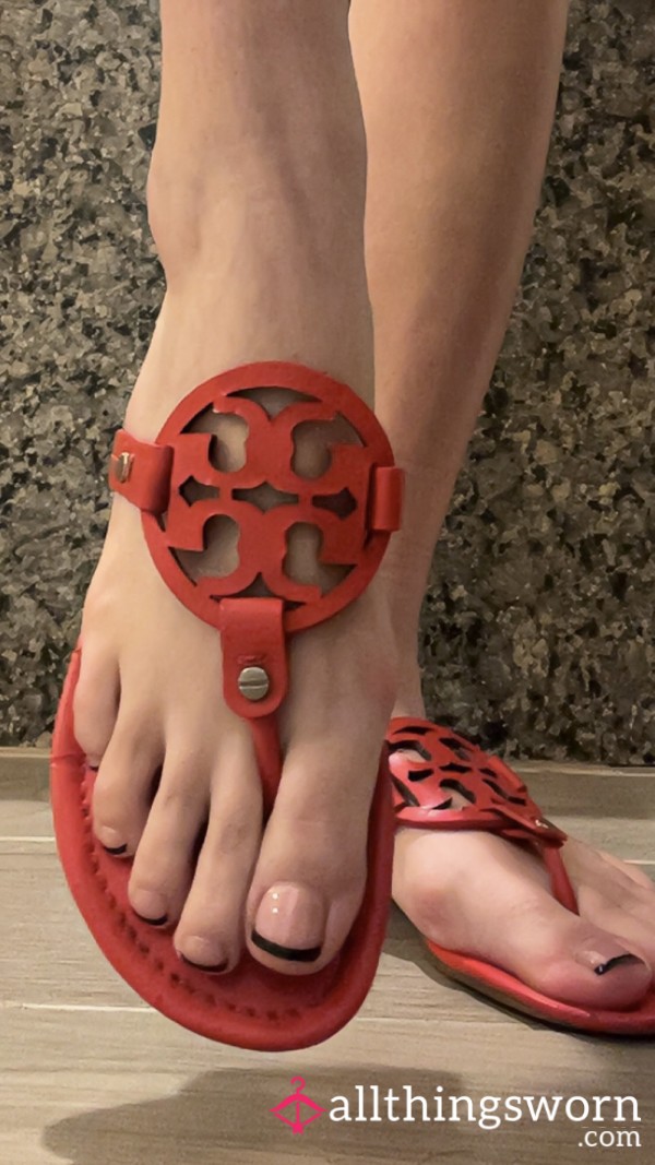 7.5 Well-worn Tory Burch Red Sandals 💋🖤