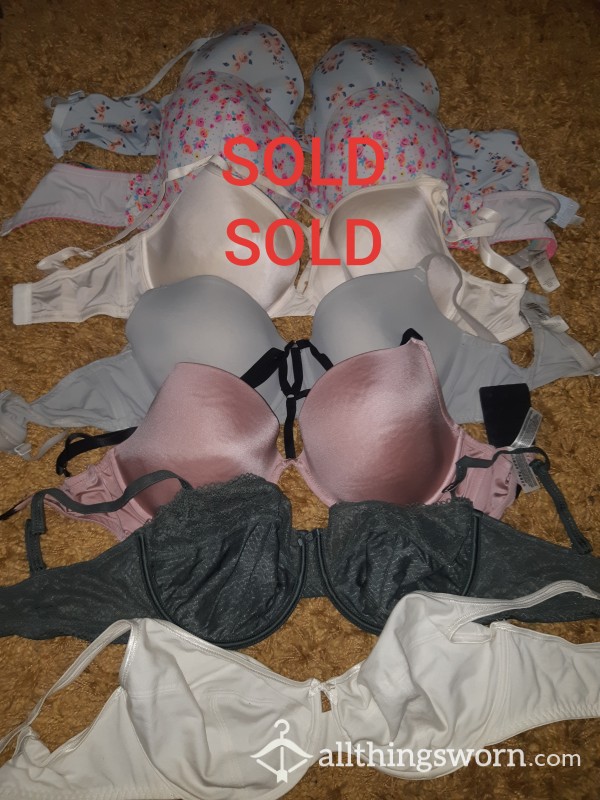 A Selection Of My Bras 34F. I Have Very Big B**bs That Get Nice And Sweaty - Comes With Free B**bs Photoset In & Out Of Bra