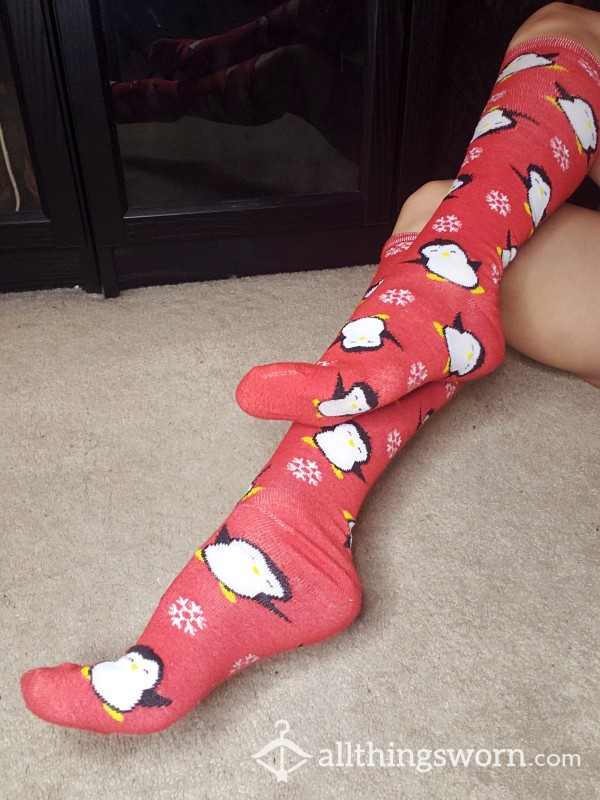 2 For $22 ✨️ Adorable Baby Penguins Animall Print Red Socks Long Tall Knee High Socks On Japanese Petite Feet