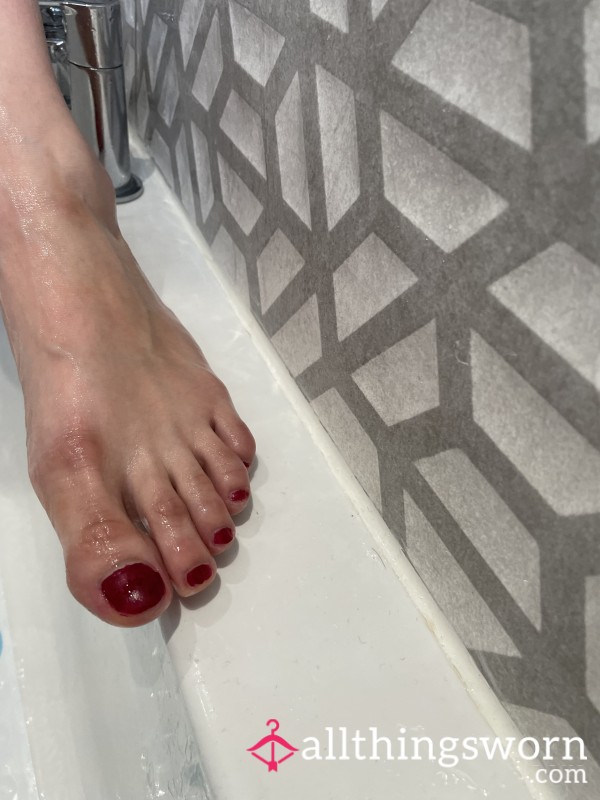 Alpha Spraying My Feet 🦶 💦💦