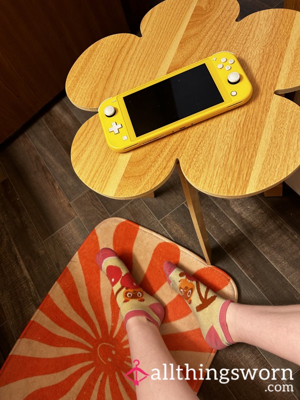 Animal Crossing No-Show Socks!