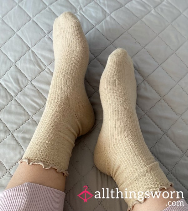 Quarter-Length Socks