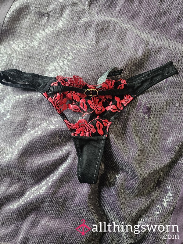 Ann Summers Black/red Lace Thong Uk8