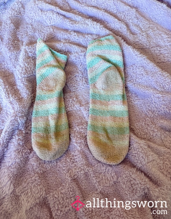 Anna’s Bed Socks