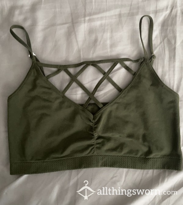 💚 48 Hour Wear Army Green Bralette 💚