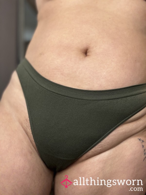 🌱💚ARMY GREEN SOFT COMFY THONG💚🌱 // 24 HR WEAR & US TRACKED SHIPPING INCLUDED