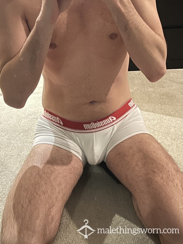 Aussieb*m White Boxers Medium