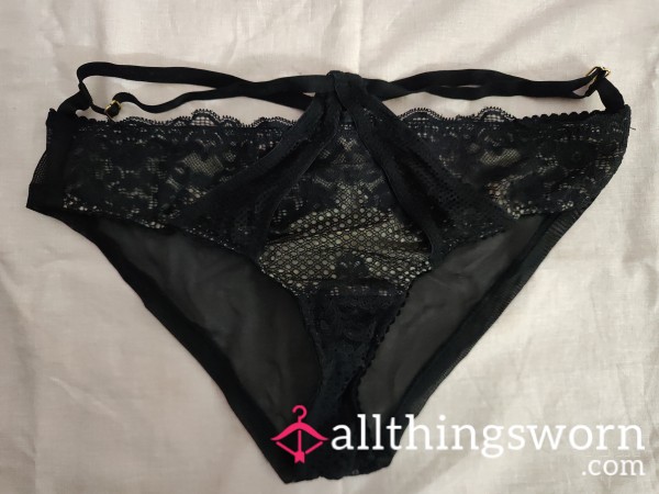 Australian Escort Retired Work Panties