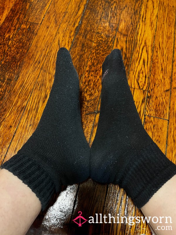 Authentic Stinky Socks With Hole & Mismatched Style