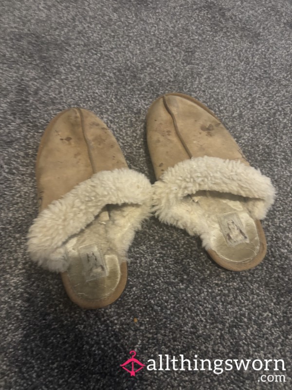 Authentic Worn In Dirty Ugg Slippers