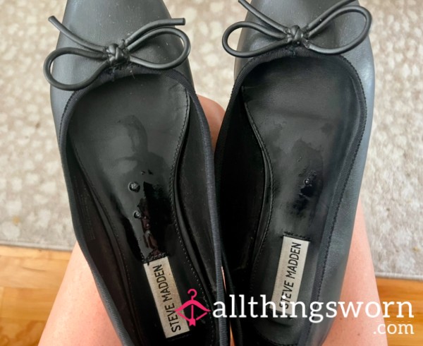 Ballet Flat Dangle, Foot Tease, And Shoe Worship Video - Watch Me Smell & Taste My Insoles 👅