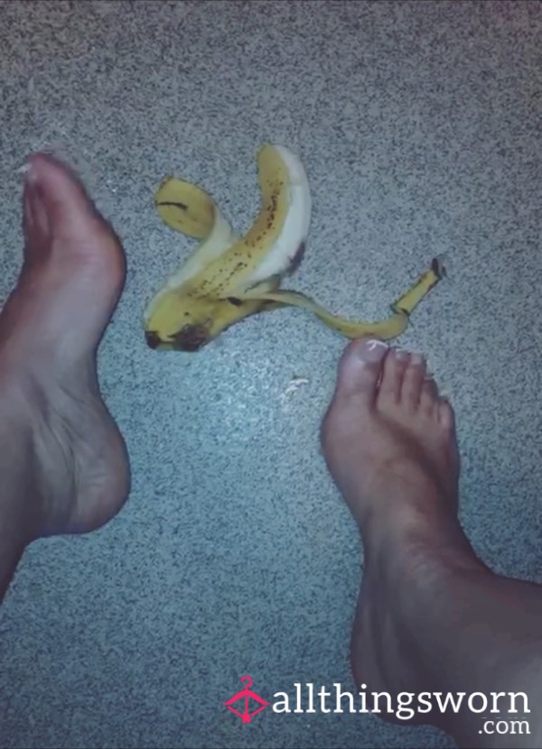 Banana Squashing With My Feet In Gym Showers