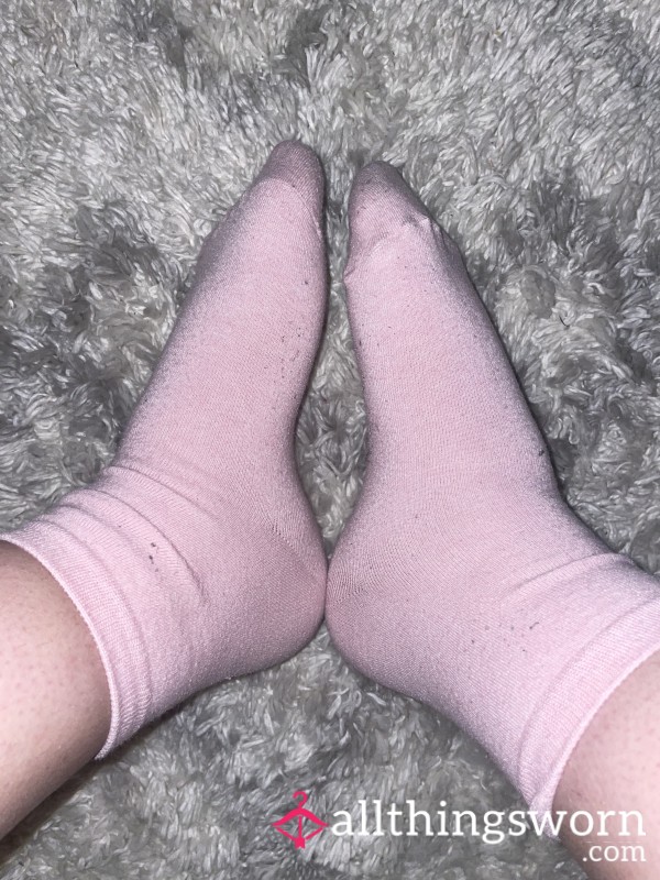 Basic Pink Quarter Crew Socks