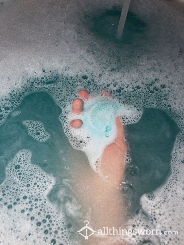 Bath Bomb Water