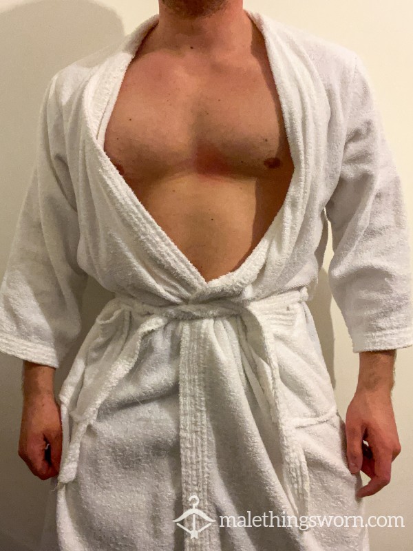 BATH ROBE