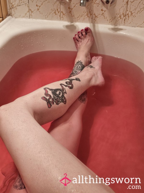 Bath Time Feet 💦