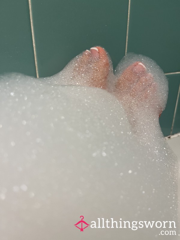 Bath Time Feet