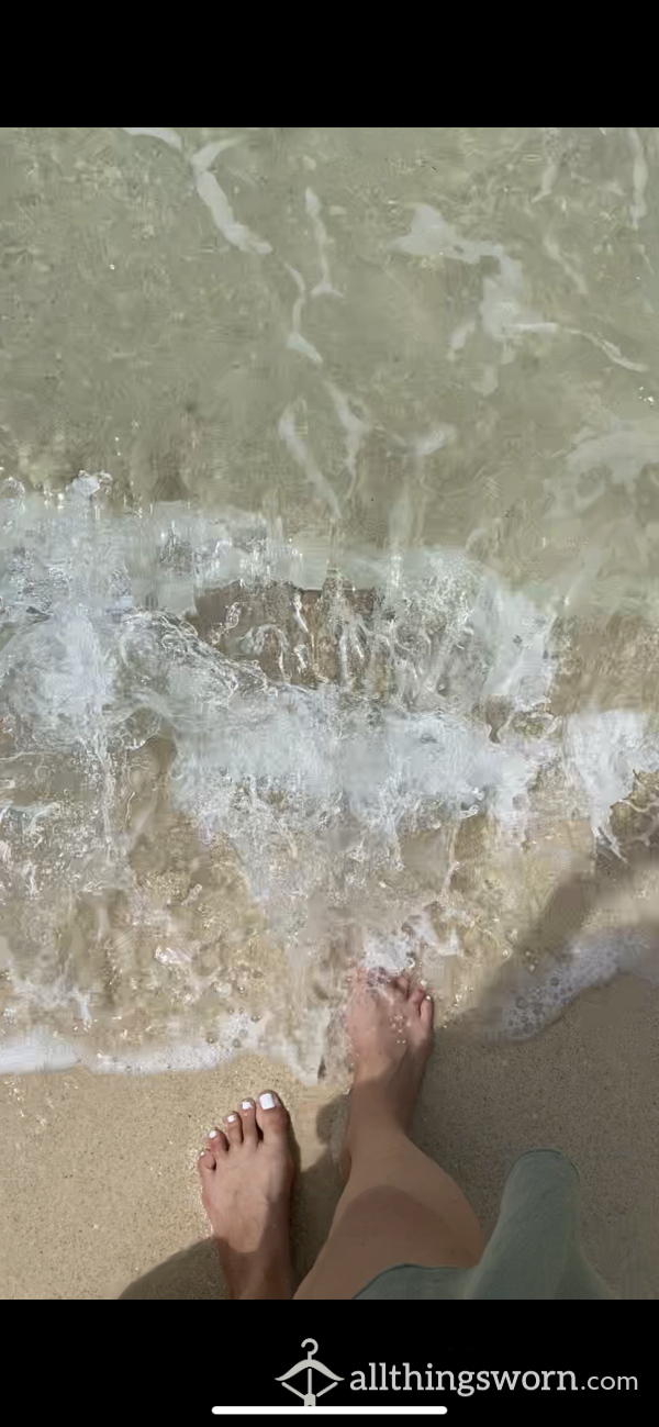 Beach Toes