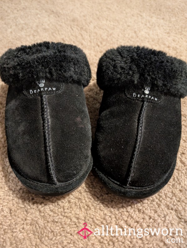 Bearpaw Black Slippers