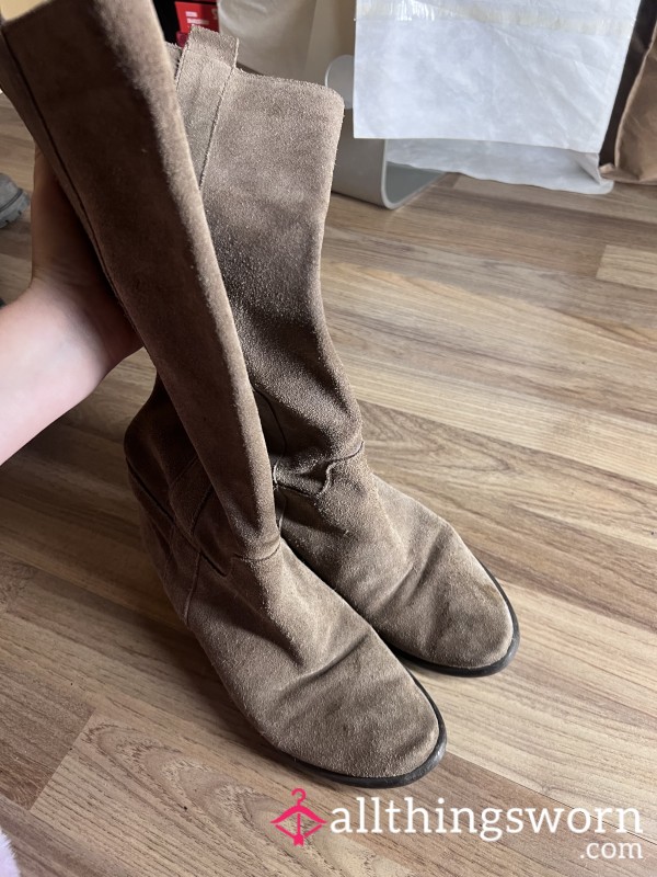 Beige Boots Worn Form Minelli