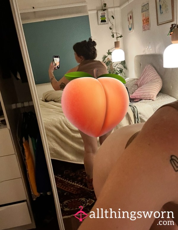 Bent Over Booty Shot With A Hint Of Pu**y