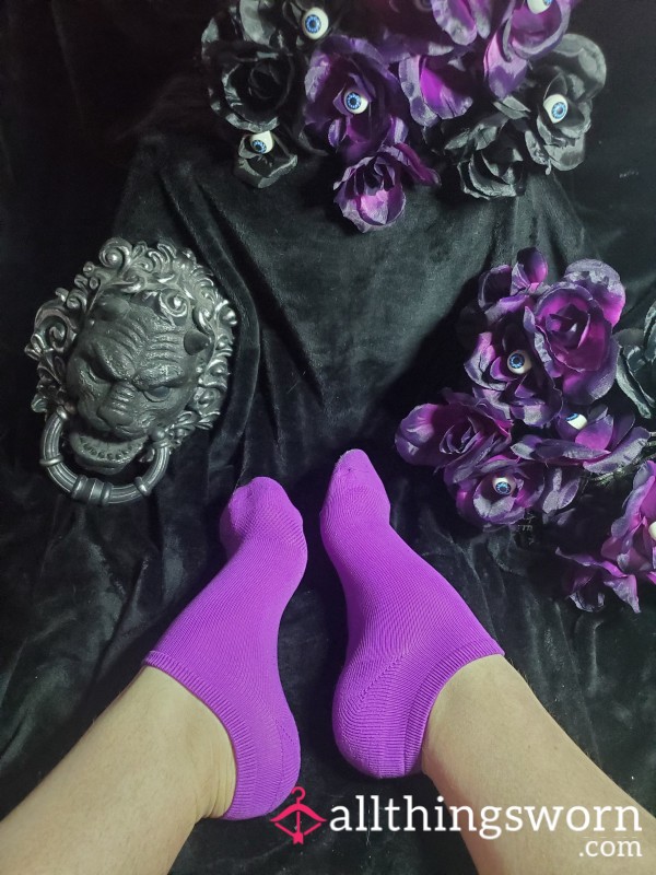 BIG FEET: Neon Purple Socks Size 12 😈