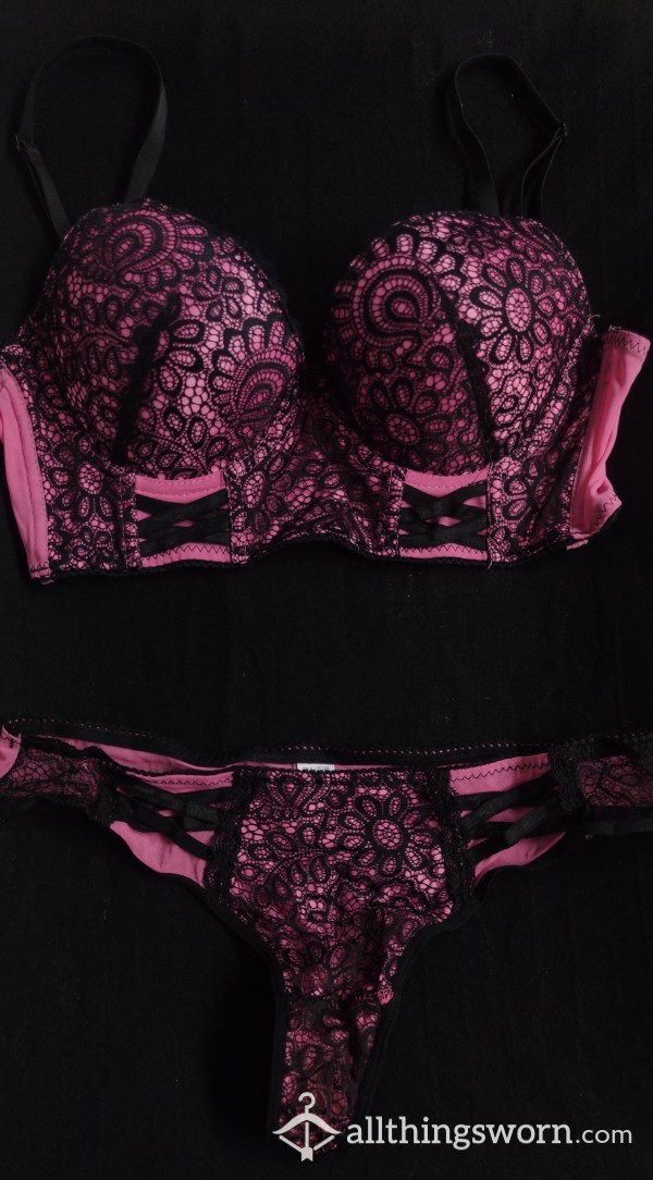 Black And Pink Lace Bra And Panty Set