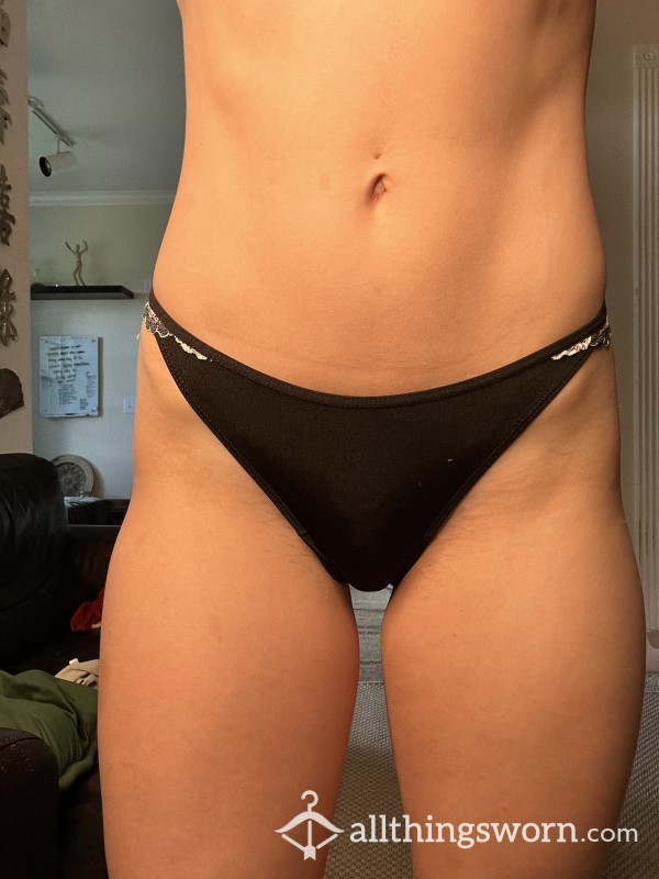 Black And White Flor*l Lace Thong