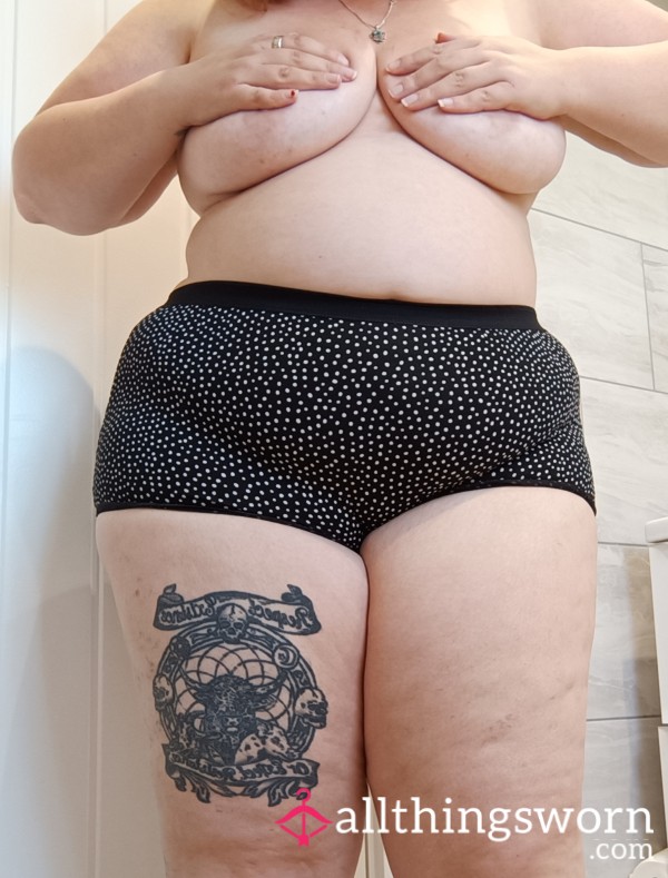 Black And White Spotty Shorts Style Panties UK Size 20- Worn Just The Way You Like It 😘😈