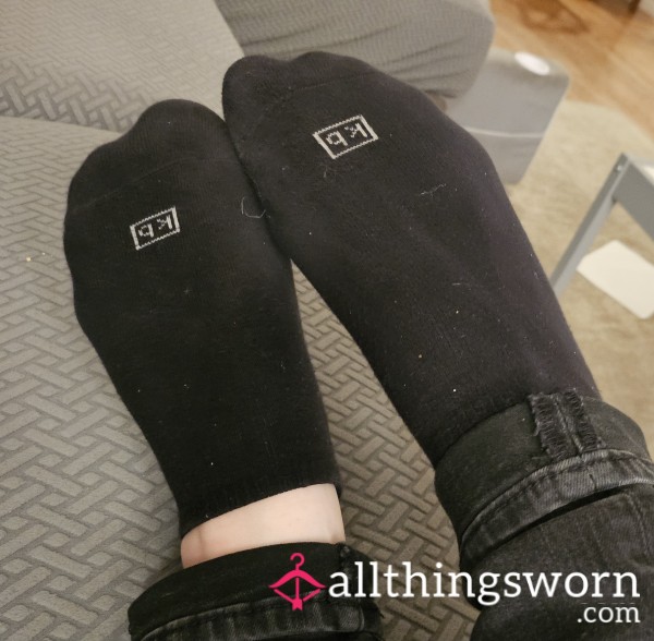 Black Ankle Socks With Hole