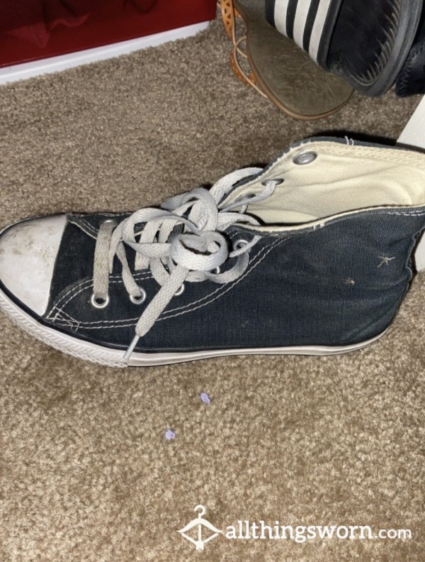 Black Converse Worn During Workouts