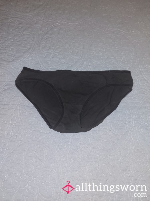 Black Cotton Panties/ Bikini Cut - Includes Free Play In Panties 😜