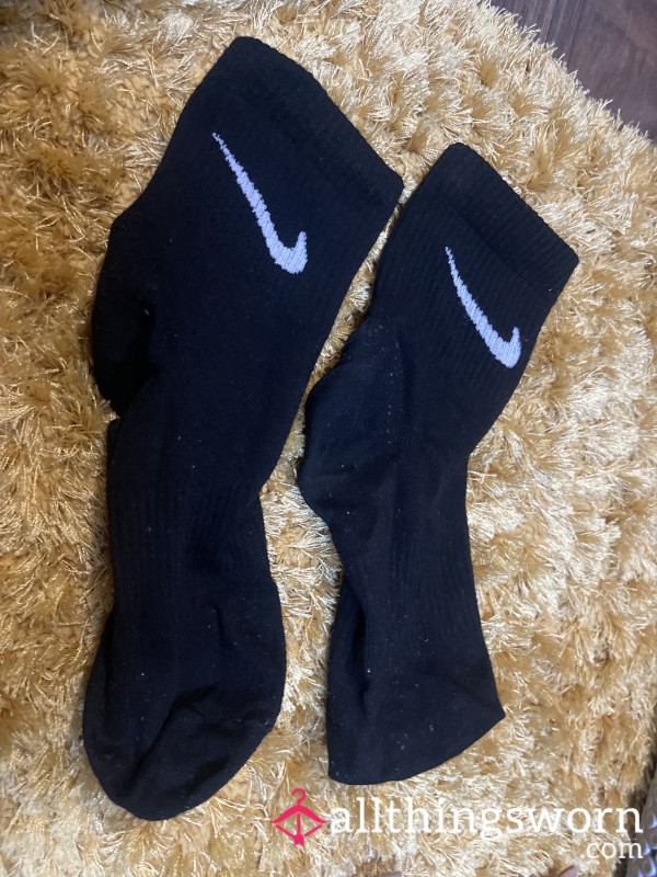 Black Nike Crew Socks