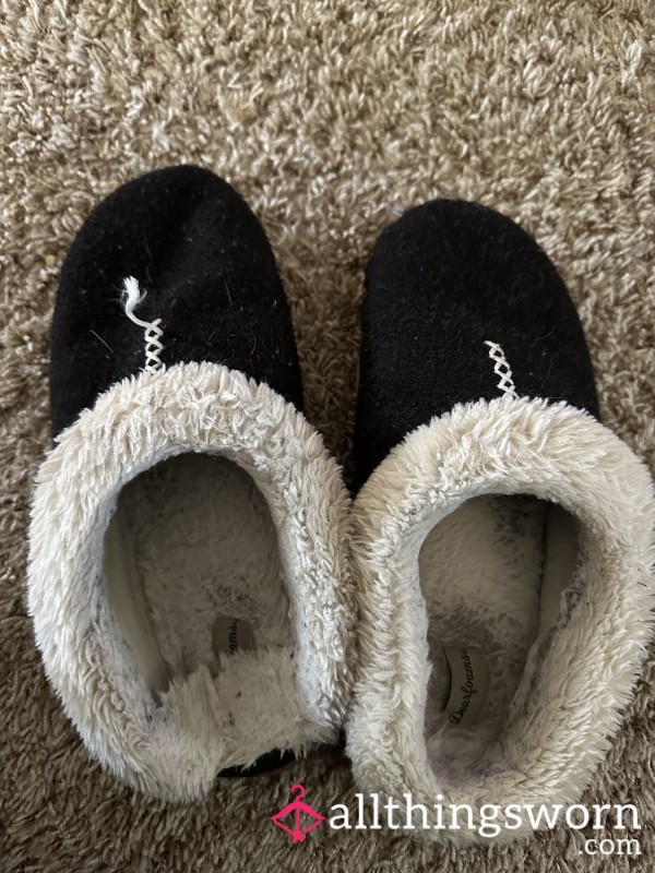 Black • Dearfoam • Size 11w • Slippers