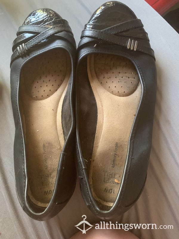 Black Dirty Flats Size 10